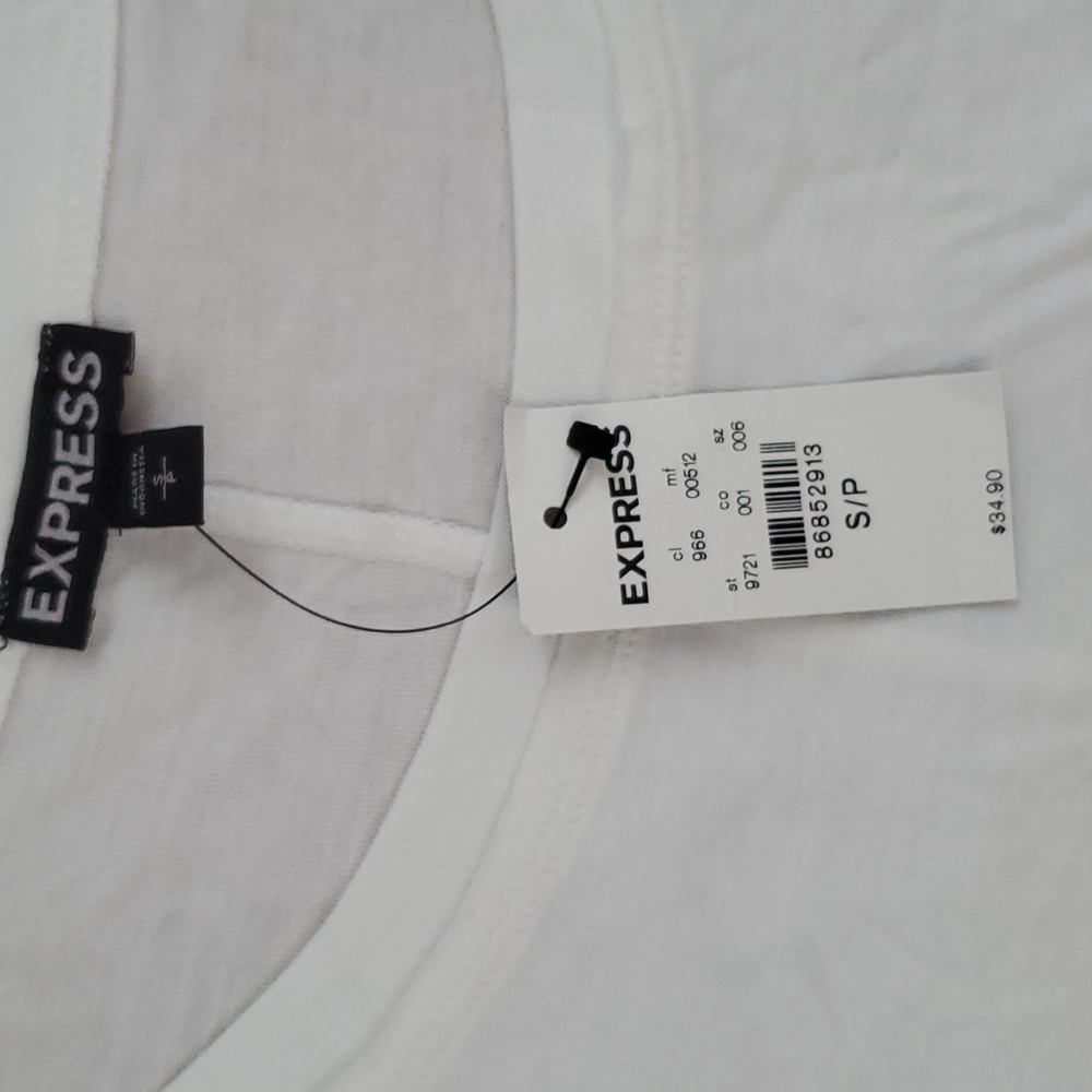 Express White Top - Picture 3 of 6